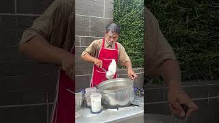 How to cook Indian street food 🥖🍲 #streetfood #indiastreetfood  #bietheska #บี้เดอะสกา