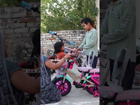 पिता जीवन भर अपने बच्चों की हर जरूरतों को पूरा करता करता है #shorts