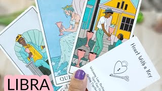 LIBRA ♎️ AUGUST ~ BIG SURPRISE 🎁 YOU DON'T SEE THIS PERSON/OFFER COMING 👀