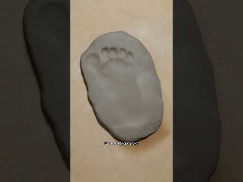 Making a clay handprint Christmas ornament #ceramic