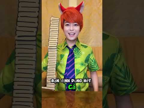 anh ấy đánh răng với tháp kem đánh răng.