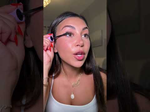 The NEW @covergirl lash blast bond mascara is to DIE for, look at these lashes!  #COVERGIRLPartner