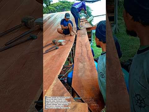 Wow! Planking Process for Traditional Kalimantan Wooden Ships