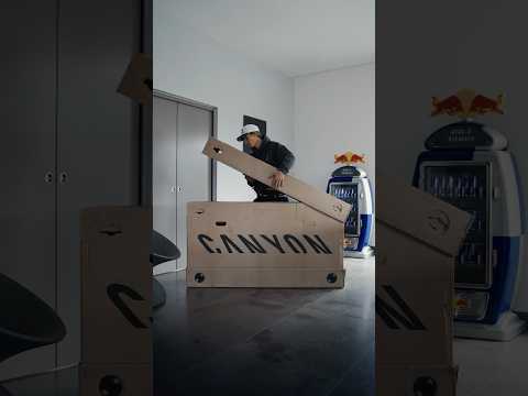 new bike day๐ Building up my Spectral:ON