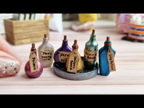 Miniature bottles with magic potion💜🖤🤍Polymer clay