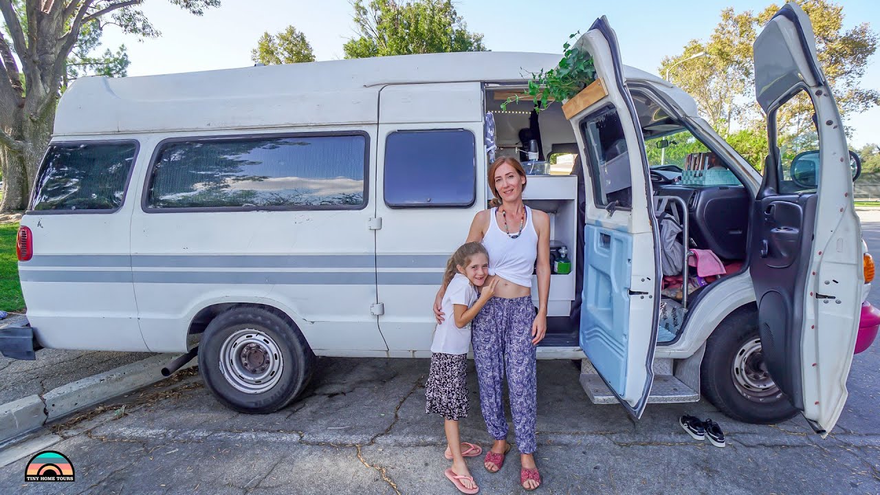 Single Mom & Daughter – Their DIY Camper Van