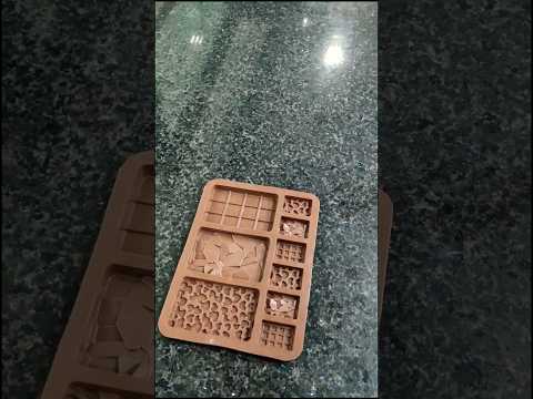 holi design cake 🎂 #chocolate #food #cake #minivlog #nandani #trending #r7bakers