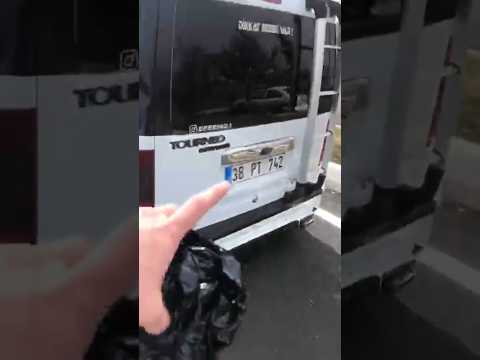 Arabasında arka merdivenden dolayı trafik cezası yiyen vatandaş