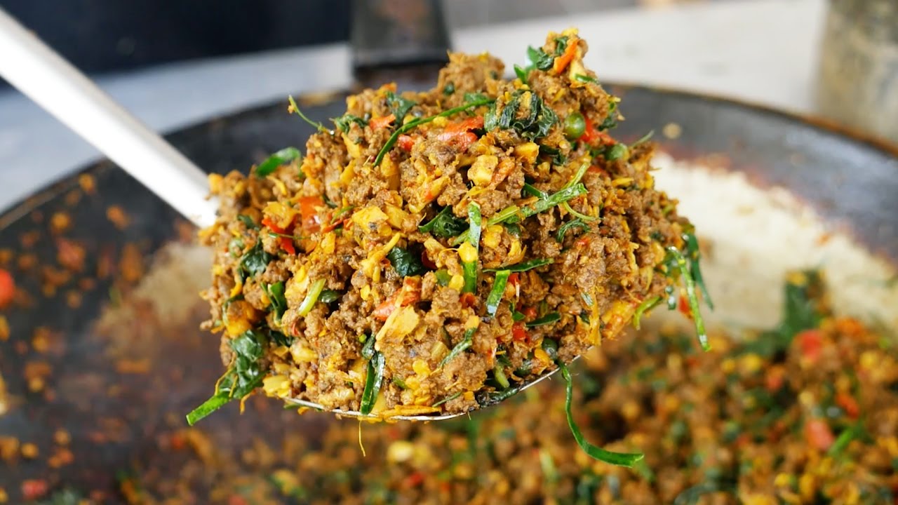 Thai Stir Fry Chili Duck Recipe - One of the SPICIEST Thai Foods 10