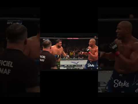 #mma #youtubeshorts #fighting #ufc #boxing #ufc #boxing #mmafight #ufcfightnight #fighter