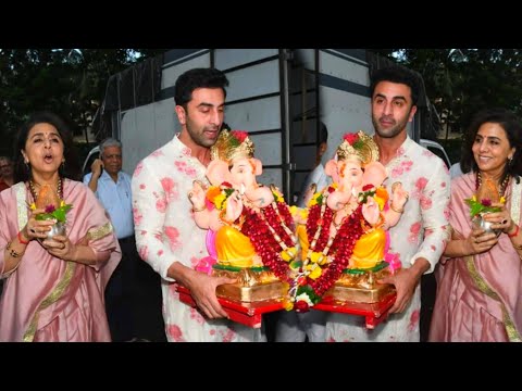 Ranbir Kapoor performed Ganpati immersion with Neetu Kapoor, fans asked- Alia bhatt and Raha