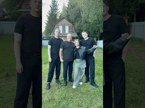 Оставайтесь с нами😂