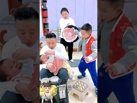 شوفوا اى اللى حصل فى الاخر 😂🤣😂 #funny #comedy #ضحك #كوميديا #shorts #مضحك