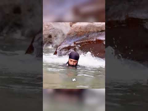 Обвешался крючками и сел в озеро 😱🎣🌊