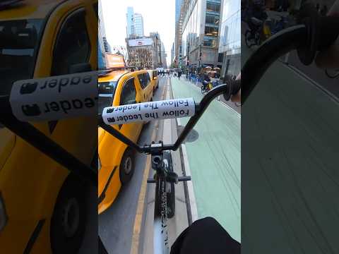 Bike Lane Obstacles in NYC 🚲 🚖 #bmx