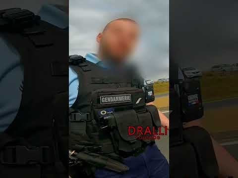 Un contrôle de👮‍♂️pas comme les autres 🥲 #shorts #police #viral
