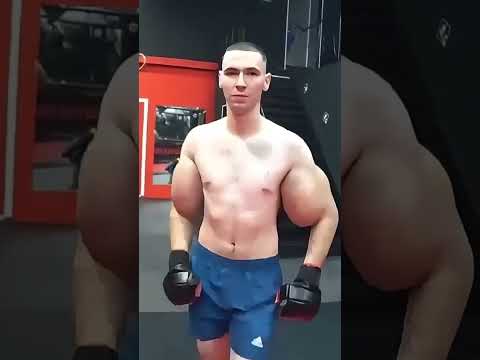 esse cara com BRAÇOS ENORMES lutou contra um Profissional do MMA😱🤯 #mma #bodybuilding