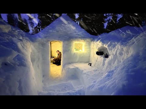 Cozy Snow Shelter Camping in a Snowstorm | Building a Bushcraft Shelter in Deep Snow