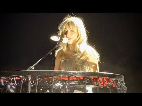 Sabrina Carpenter, Emails I Can't Send, live in San Francisco (4K)