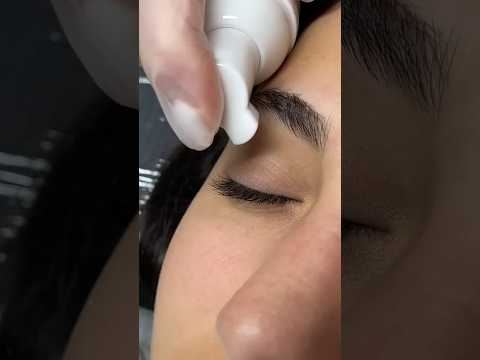 Lash volume #foryou #trending #cosmetichology #ayeshahbaz #meemsemehndi #shorts #viral #reels #top