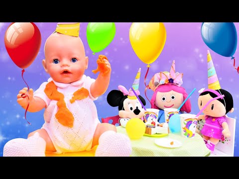 Puppen Video für Kinder. Baby Born macht sein Outfit auf der Party schmutzig. Baby Puppen