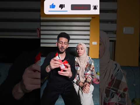 هاي المصاصة العملاقة ممكن تعلق بفمك !!