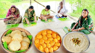 ছানার লুচি, কাশ্মীরি আলুরদম আর ছানার পায়েশ পুজো স্পেশাল রান্না করে সবাই জমিয়ে খেলাম