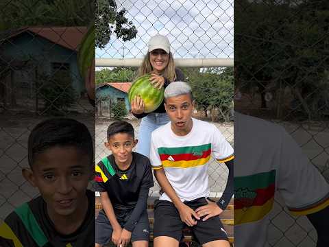 CHUTA OU NÃO CHUTA COM MINI VINI!