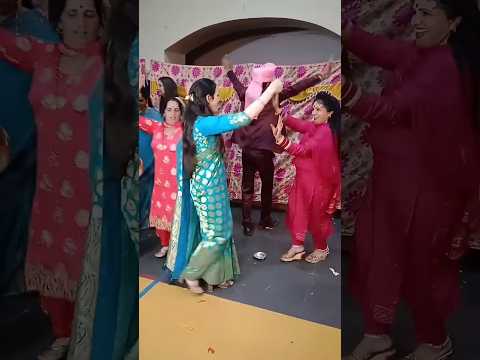 Din Din Bipta Paye Deye #viralvideos #dance #subscribe #marriagegoals