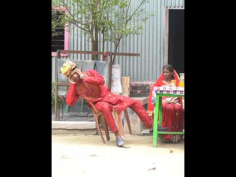 জেলখানাতে যাইয়া দেখি পুলিশ পাগল---