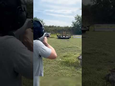 Puede una CAJA de 100 MILLONES detener UNA BALA?!!