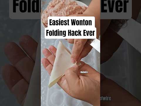 1% Know This Easy Wonton Folding Trick #tricks #wontons #chinesefood #streetfood #chefak #chefwire