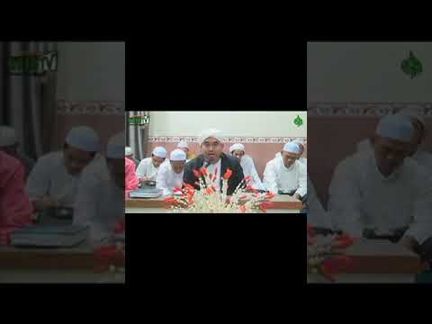 ceramah guru Ahmad zaini.berkumpul dengan orang sholeh
