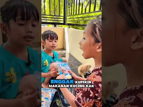Snack floaty nya siapa yang ambil ya? #snackgambarkucing