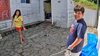 ARTHUR FECHA OS OLHOS QUANDO PULA!- ARTHUR CLOSES HIS EYES WHEN HE JUMPS!