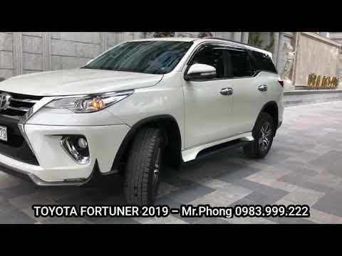Bán Toyota Fortuner máy xăng 1 cầu nhập khẩu 2019