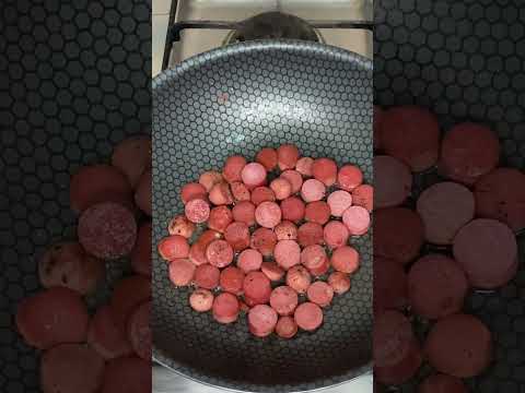 طريقة ال كريب سويس او هوت دوج hot dog 😂🌭🧀
