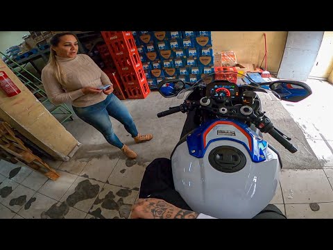 REAÇÃO DA MINHA MÃE VENDO S1000RR zero km