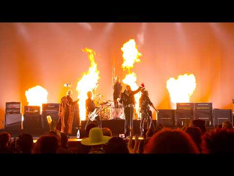 GRAMMYS Ozzy Osbourne Tribute War Pigs by Post Malone, Slash, Andrew Watt, Chad Smith, Duff McKagan