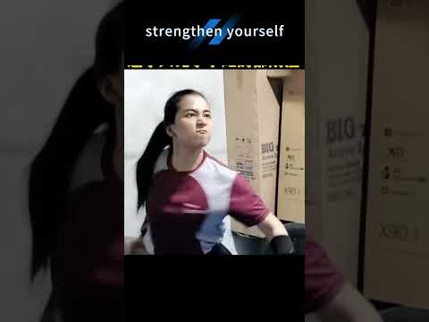 The Terrifying Strength of the Female Bruce Lee๐ฑ๐ช# #martialarts #kungfu #boxing #chineseskillset