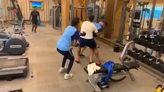 Watch @Rishabh_pant practices boxing with coach after @chahal comes and fight/ #shorts