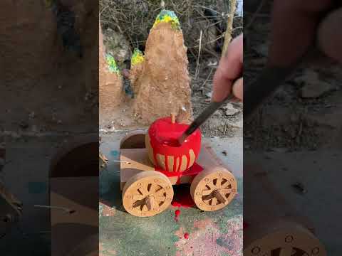 Making red apples out of mud - the highest level of playing with mud