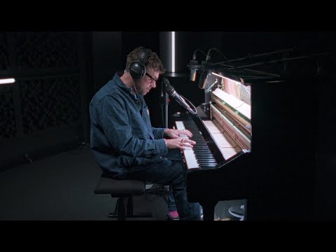 Damon Albarn - Royal Morning Blue (Deezer Sessions, Paris)
