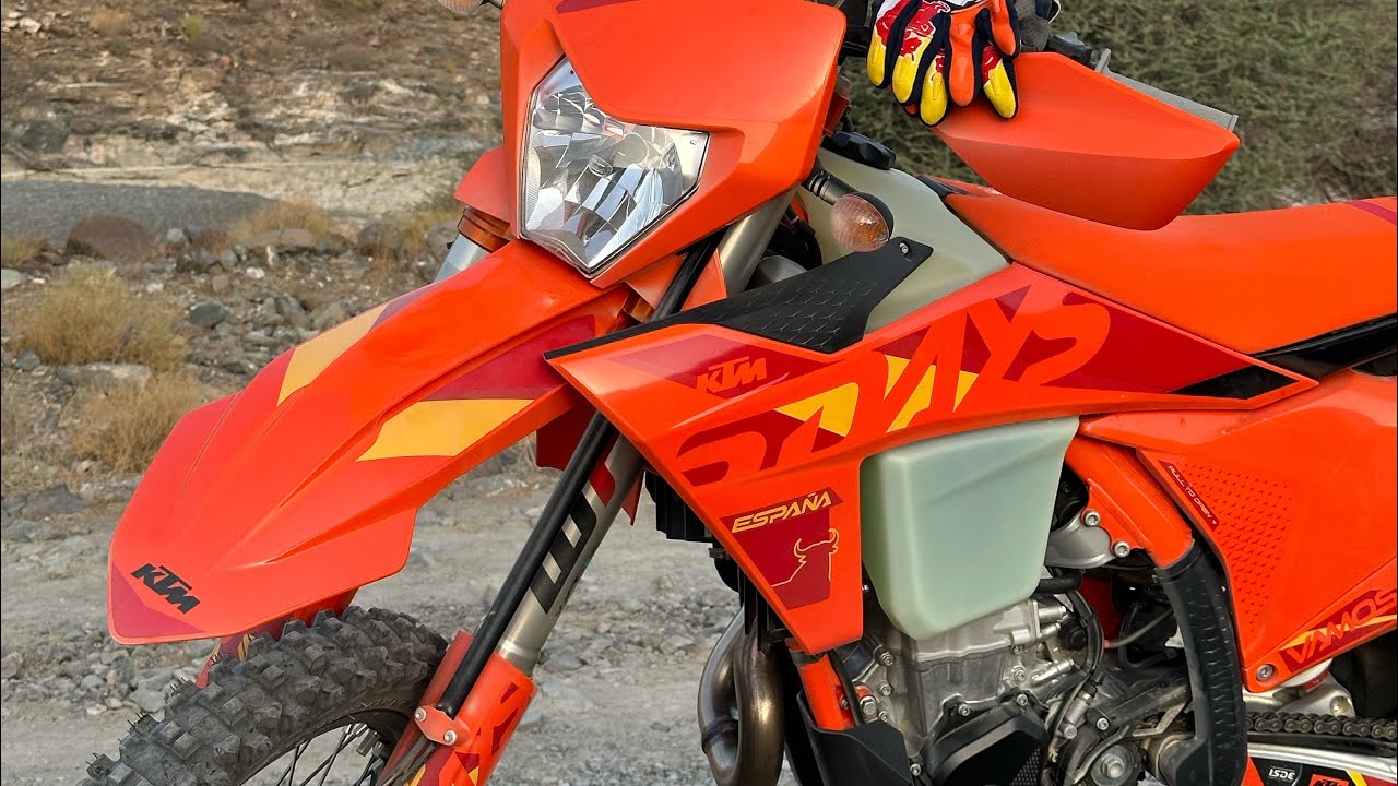 Unboxing 2025 KTM 500 EXC-F 6DAYS