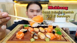 Mukbang Sushi Salmon Viral di Surabaya