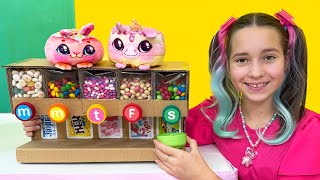 Sofia and fun adventures in Playing Cafe and Candy shop
