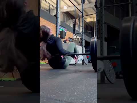 SE FAI SQUAT E HAI I CAPELLI LUNGHI ATTENTO/A #gym #gymgirl #girl #squat