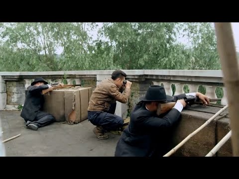 日軍狙擊手設伏，小夥將計就計反殺他們！