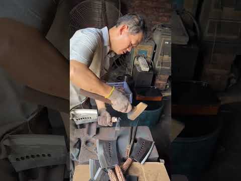 Craftsman,Seven-star bone-cutting knife#Purely handmade #welding #copper #tools #purely#shorts ep193