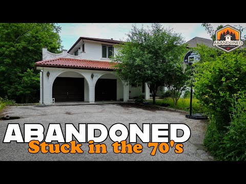 ABANDONED Retro Mansion (I can’t believe what I found!)